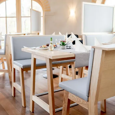 מלון Donau-ries & Restaurante Delphi Mertingen