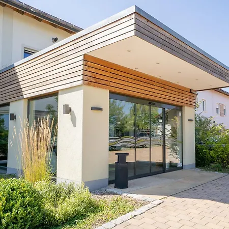Hotel Donau-ries & Restaurante Delphi